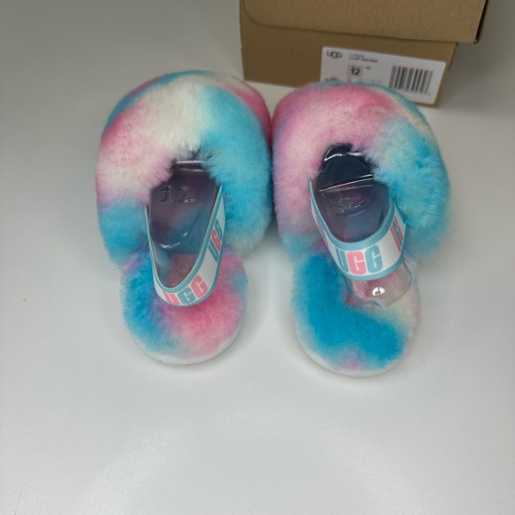 UGG Fluff Yeah Slide Slippers (Toddler) - Picture 8 of 11